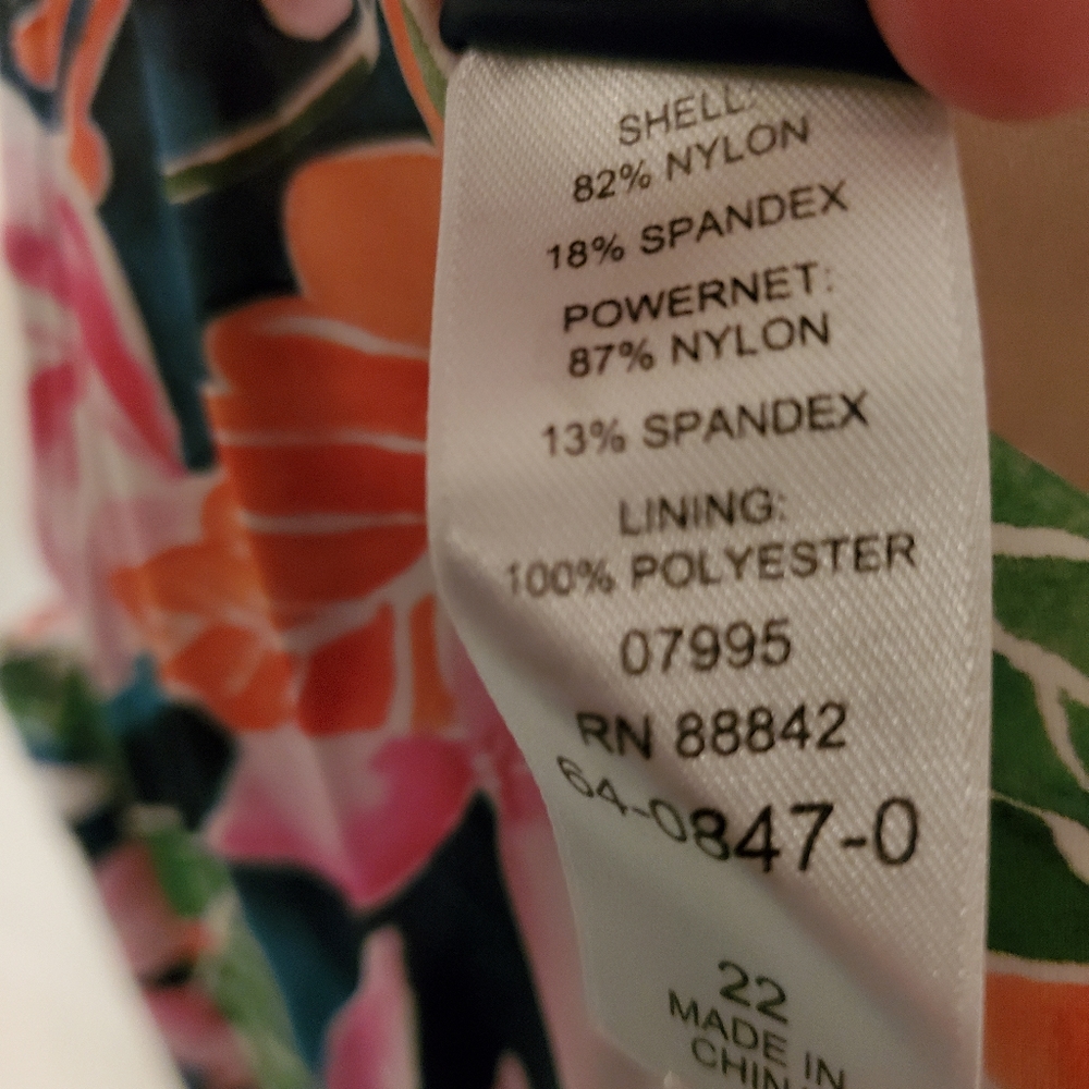 Tankini swim top - Picture 5 of 6